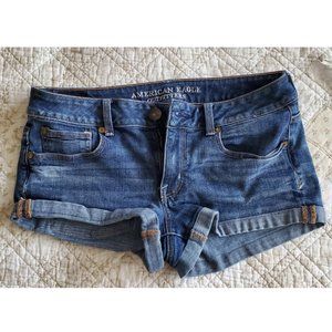 American Eagle short shorts